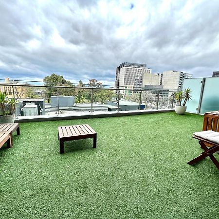 Readyset Apartments At Emerald Melbourne Kültér fotó