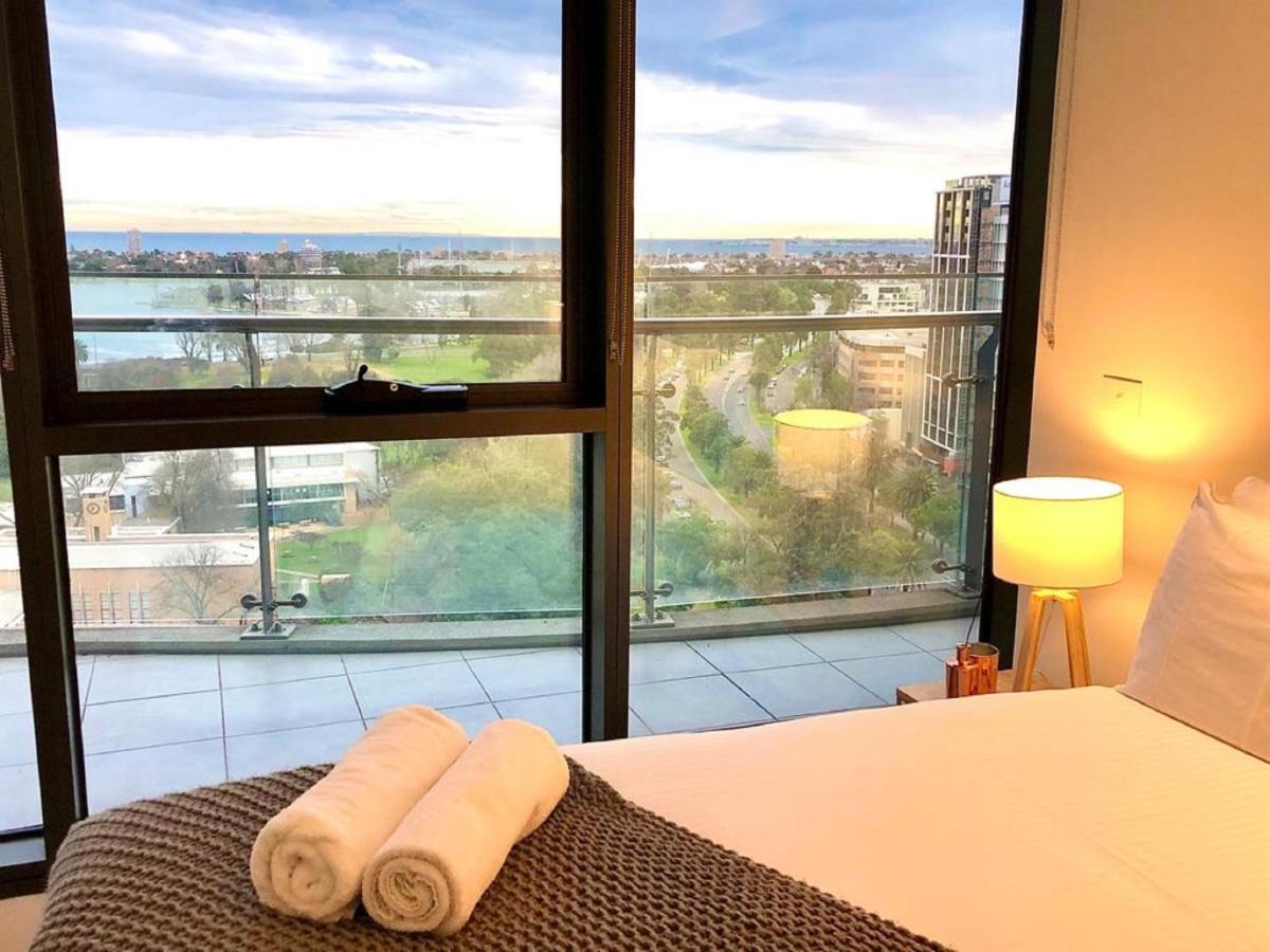 Readyset Apartments At Emerald Melbourne Kültér fotó
