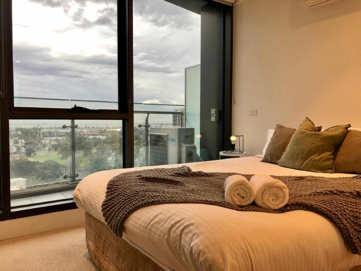Readyset Apartments At Emerald Melbourne Kültér fotó