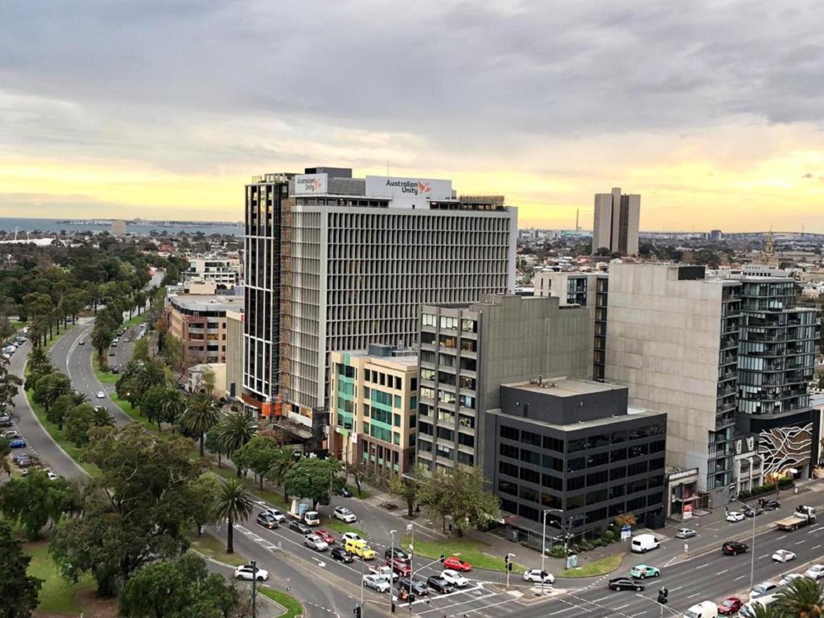 Readyset Apartments At Emerald Melbourne Kültér fotó