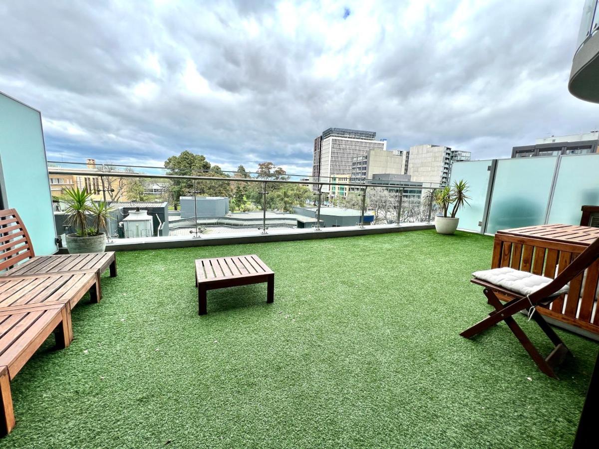 Readyset Apartments At Emerald Melbourne Kültér fotó