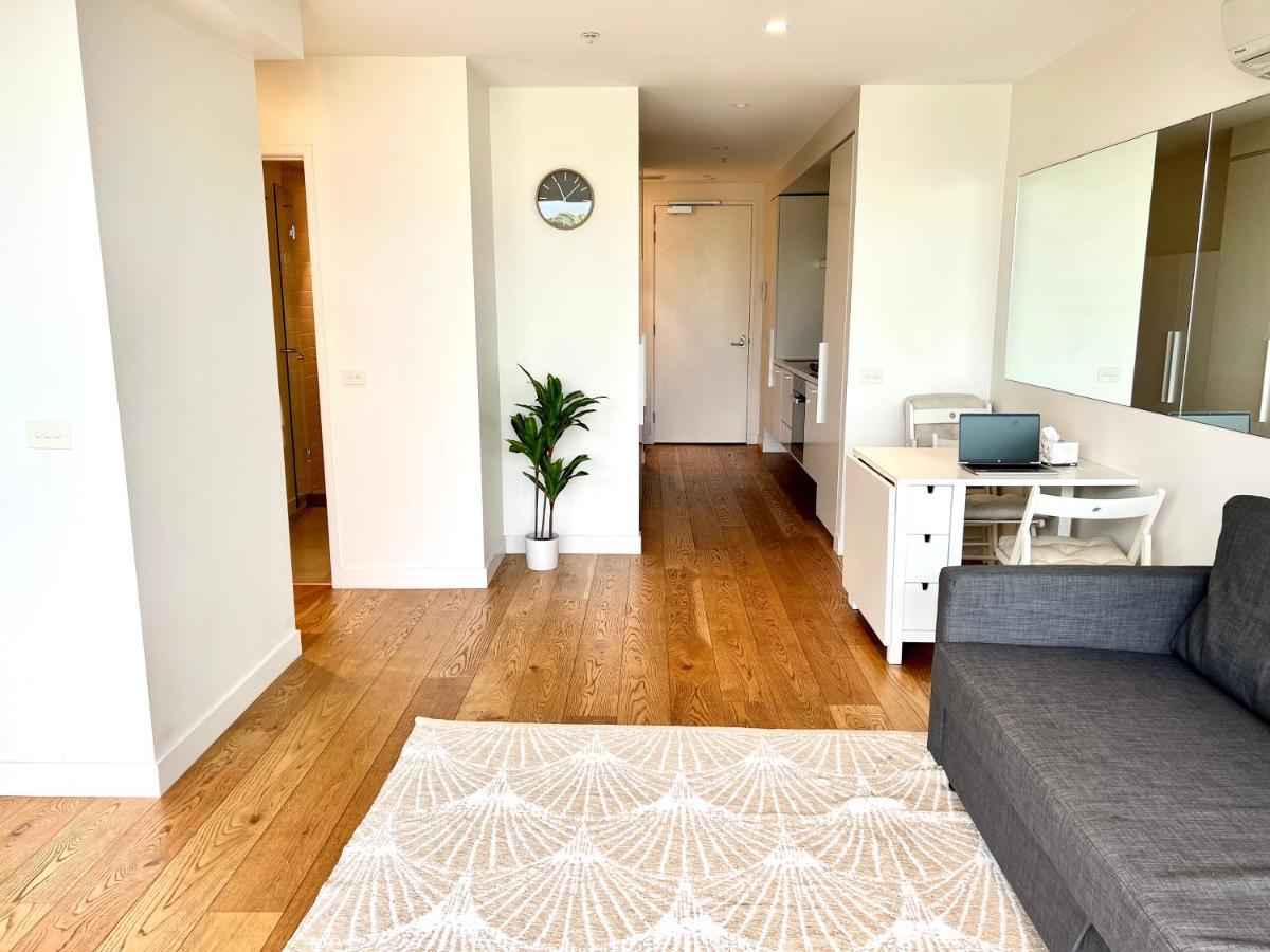 Readyset Apartments At Emerald Melbourne Kültér fotó