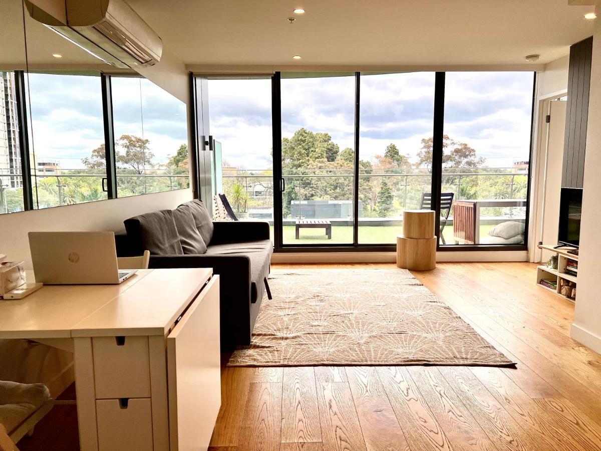 Readyset Apartments At Emerald Melbourne Kültér fotó