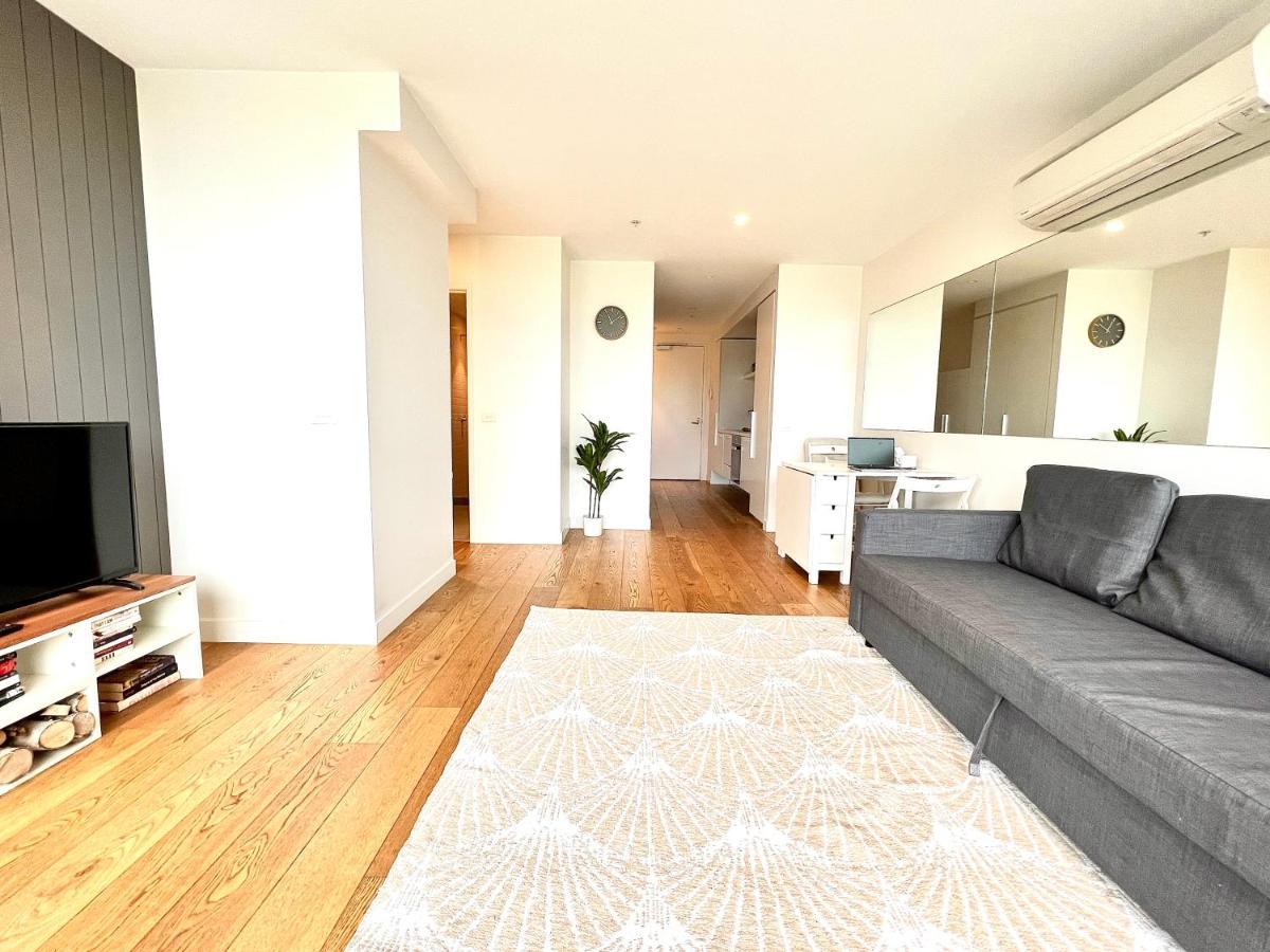 Readyset Apartments At Emerald Melbourne Kültér fotó